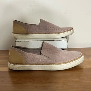 UGG‎ Women’s Size 7 US Adley Soft Pink Perforated Suede Slip-on Sneaker Shoes